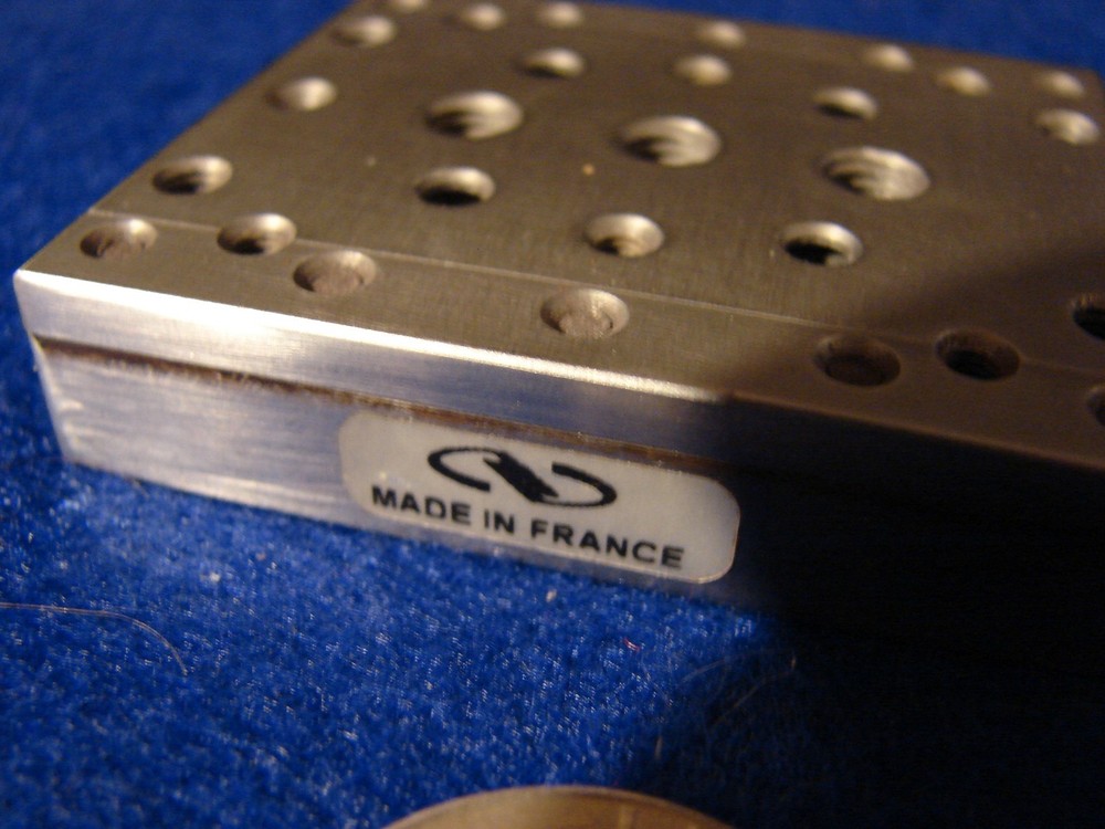 Newport M-UMR5.16 Linear Translation Stage