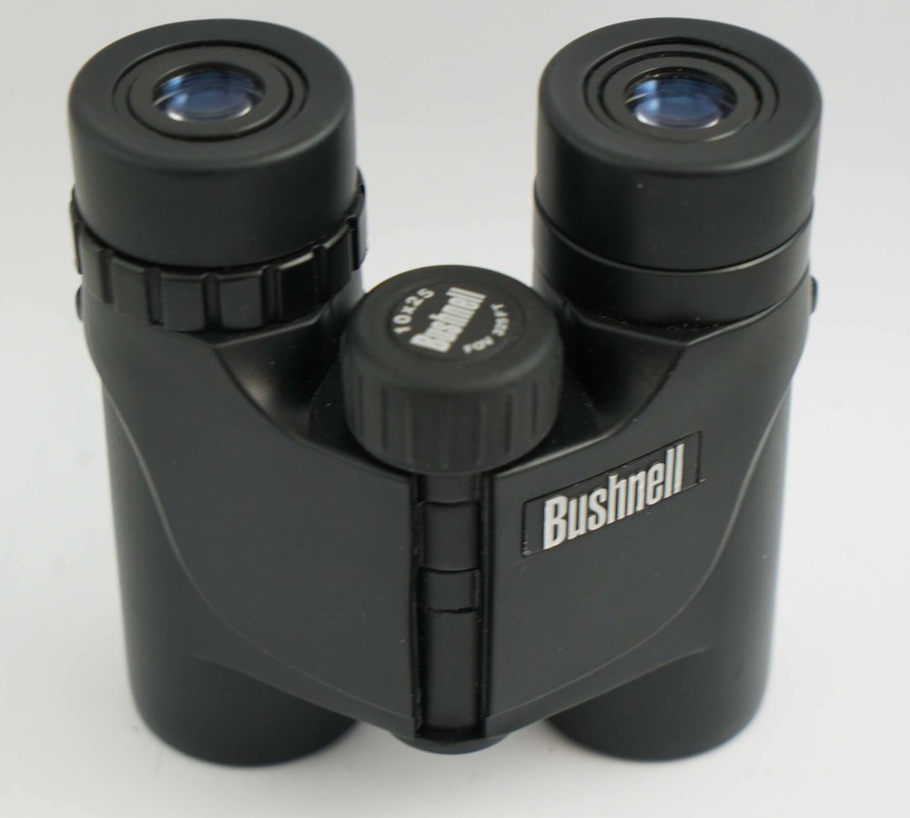 Bushnell 10 X 25 Compact Binoculars