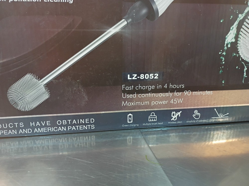 8 In 1 Cleaning Brush