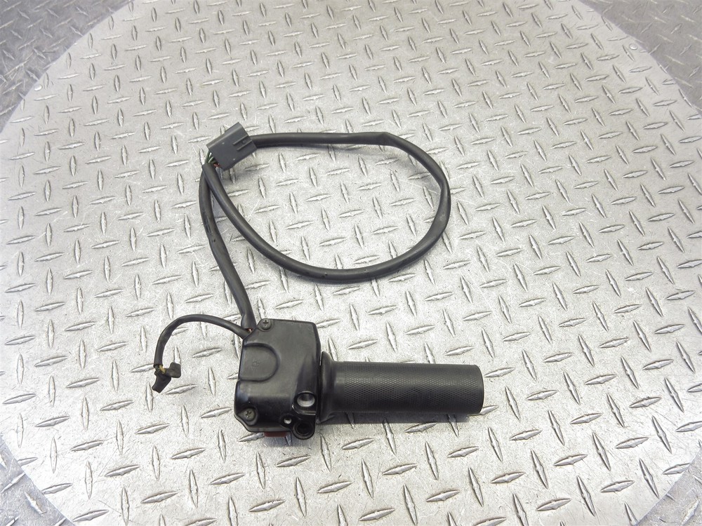 2013 11-18 Triumph Thunderbird Storm Right Handlebar Switch Throttle Control