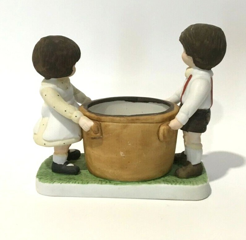 Hershey's Figurine "Sharing the Good Things" by J.H. Schuler Co