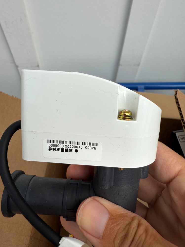 Noritz tankless water heater parts 2 of EACH part prefer to sell together - NEW