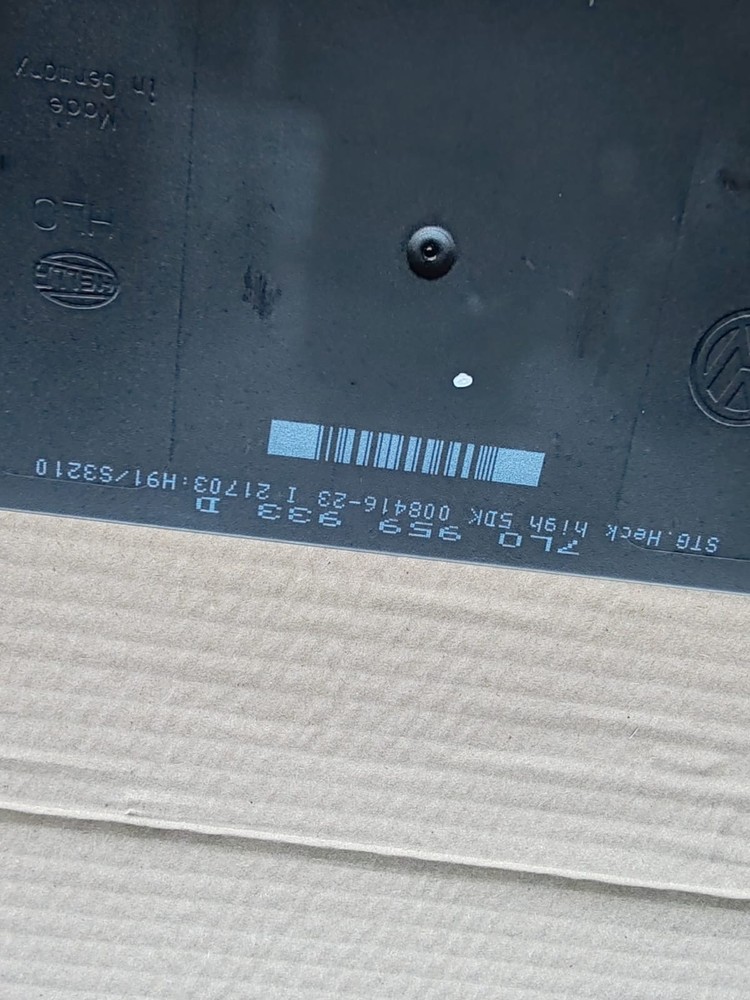 PORSCHE CAYENNE 955 CD CHANGER UNIT 7L5035111 2003