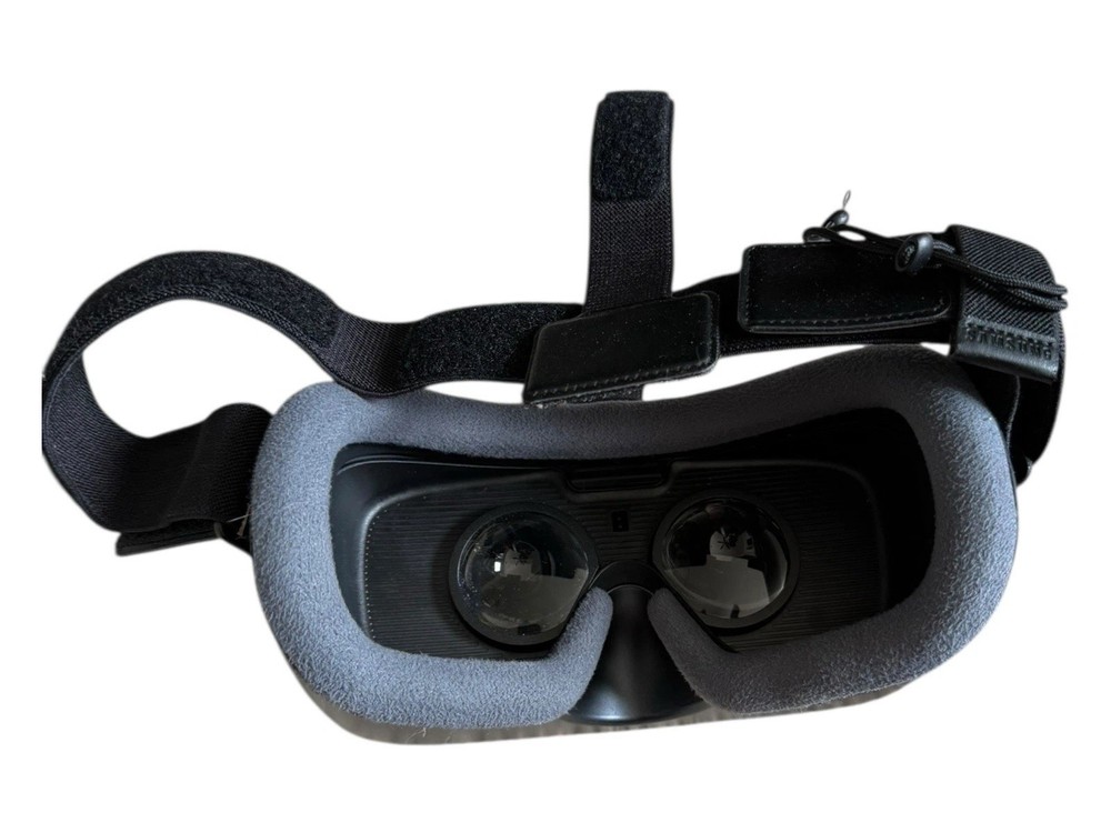 Samsung Galaxy Gear VR Oculus Virtual Reality Headset Only