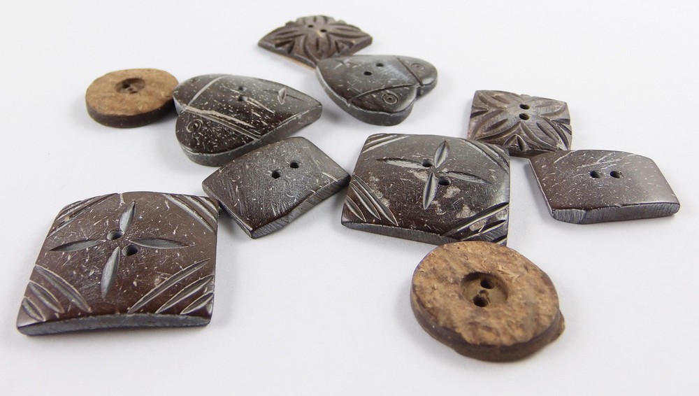 Handmade Natural Coconut Buttons - Natural - Assorted Sizes - Value Pack 10 pcs