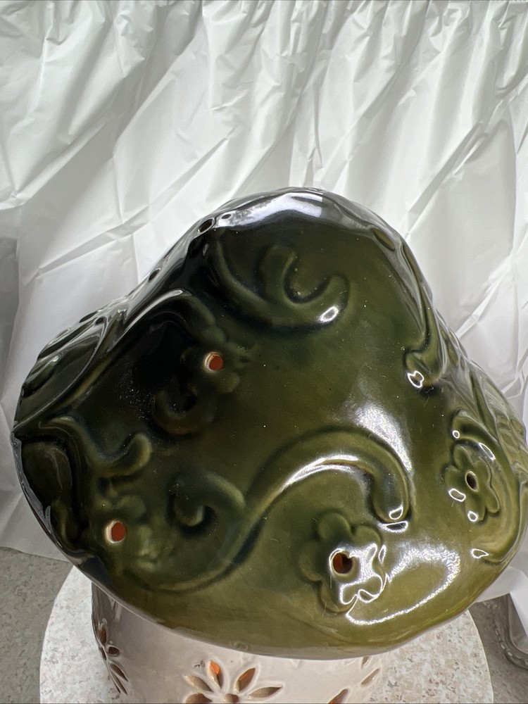 Mushroom Toadstool Ceramic Table Lamp Night Light Green Beige Boho Artsy Flaw