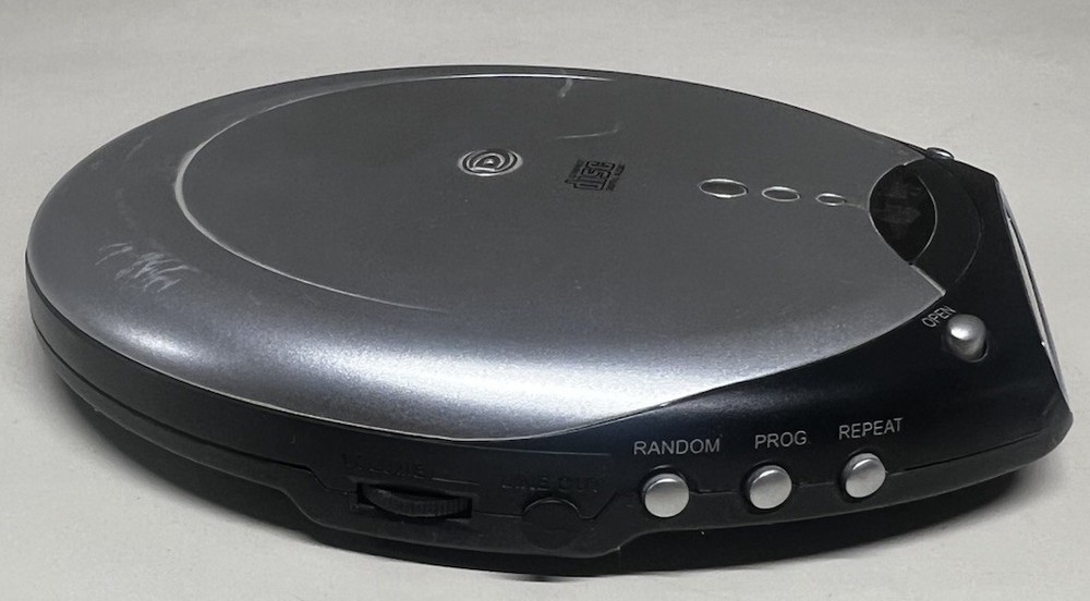 Dura Brand Anti-Skip Protection Programmable Model CD-855 CD Player-TESTED
