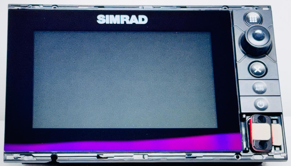 Simrad NSS7 evo2 Touch Screen Multifunction Chartplotter Display MFD