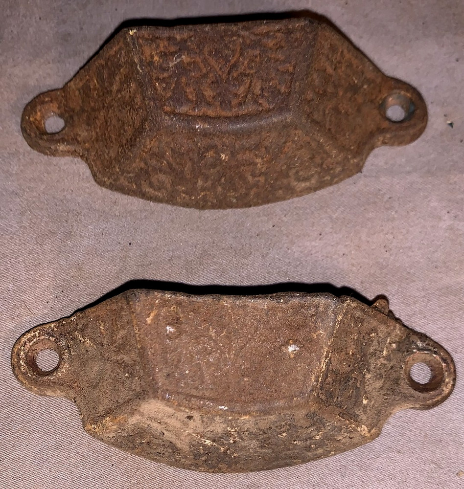 Set  2  Antique  Cast Iron  Bin  Cabinet  Pulls