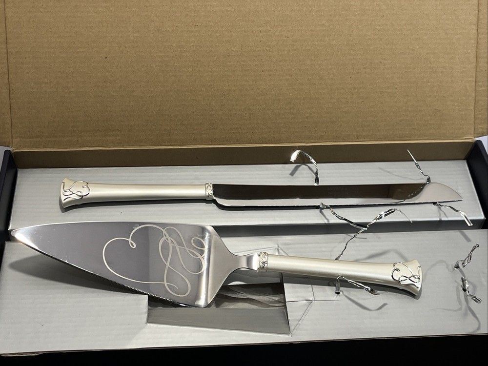 Mikasa Silver Plated Wedding Cake Server Set