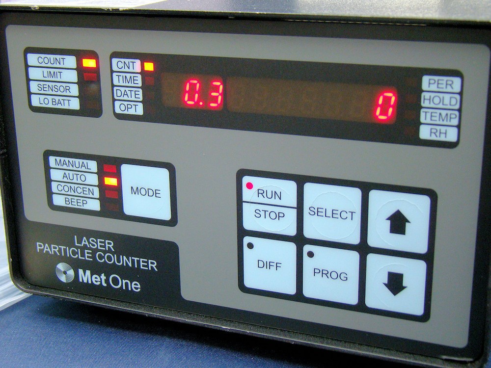 MET ONE Model 237B Small / Multifunctional Laser Particle Counter Used