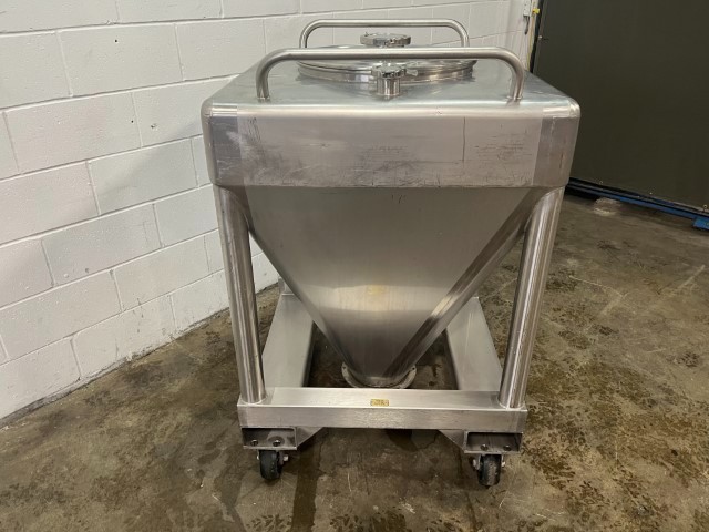 SS 10 CF Charge Tote Bin