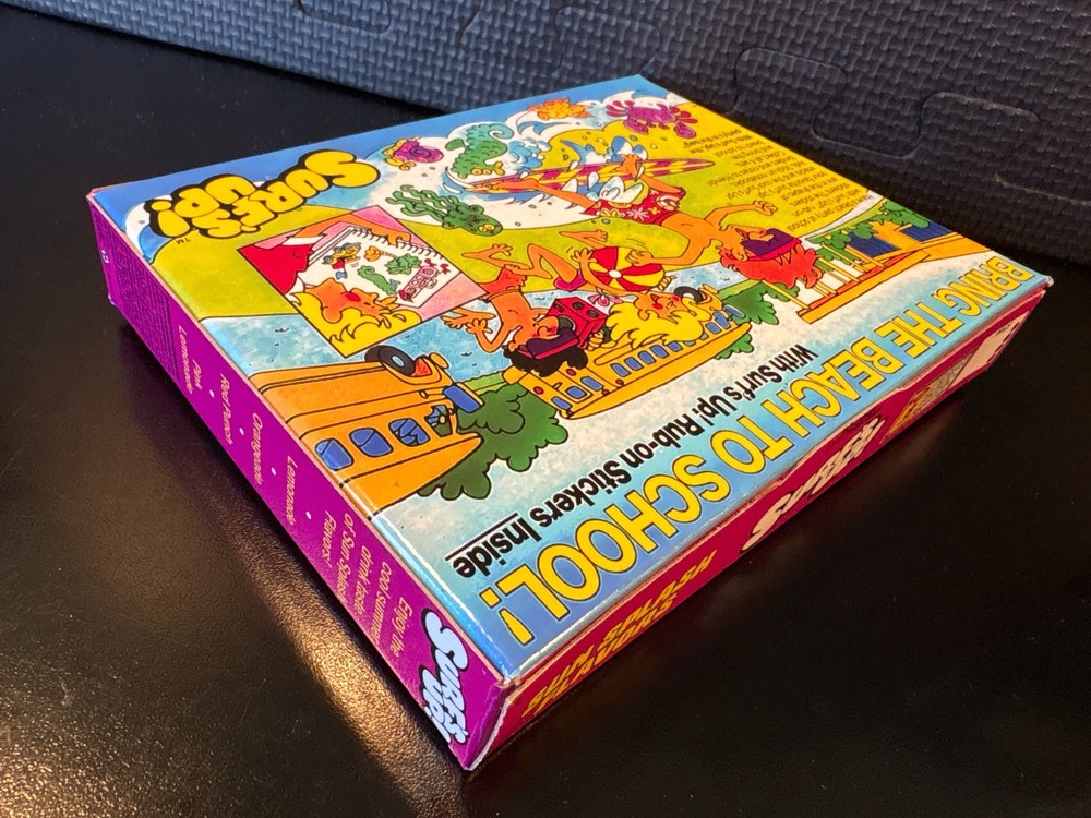 Surfs Up fruit snacks - Empty custom design display box