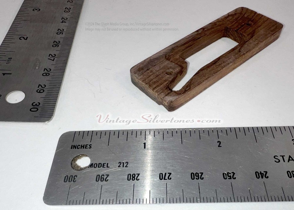 Silvertone 1420 Harmony Stratotone pickup riser