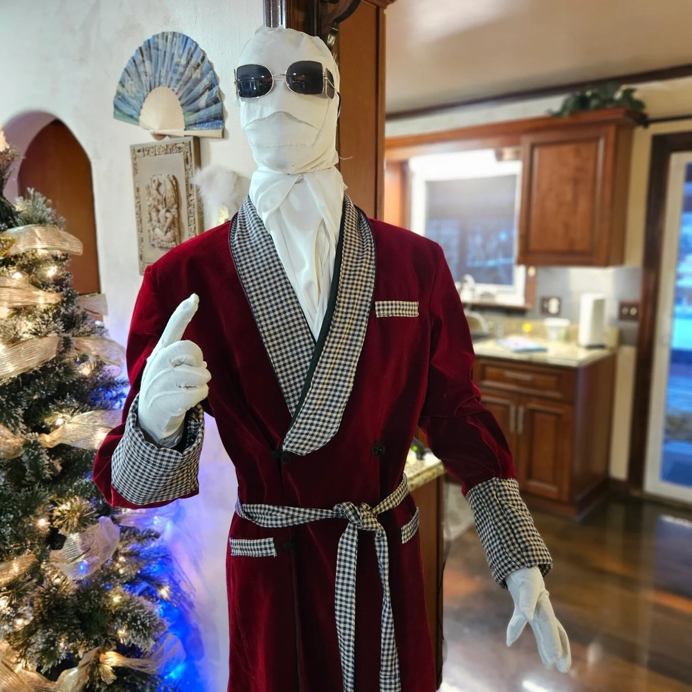 Invisible Man life sized statue prop