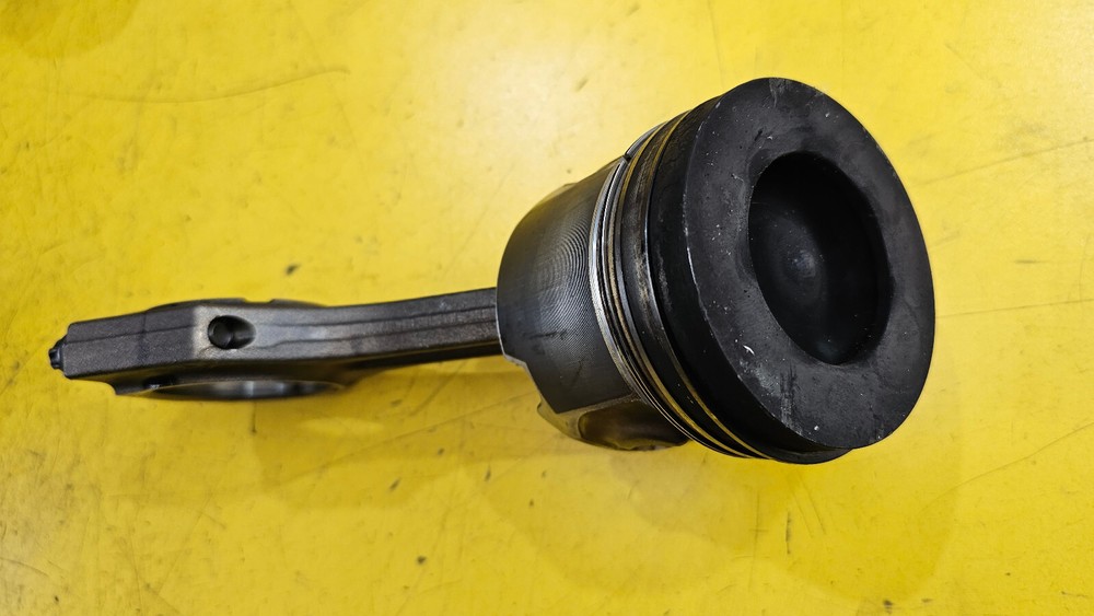 BMW E71 X6 XDRIVE 40D N57D30B 2007-2014 PISTON WITH CON ROD