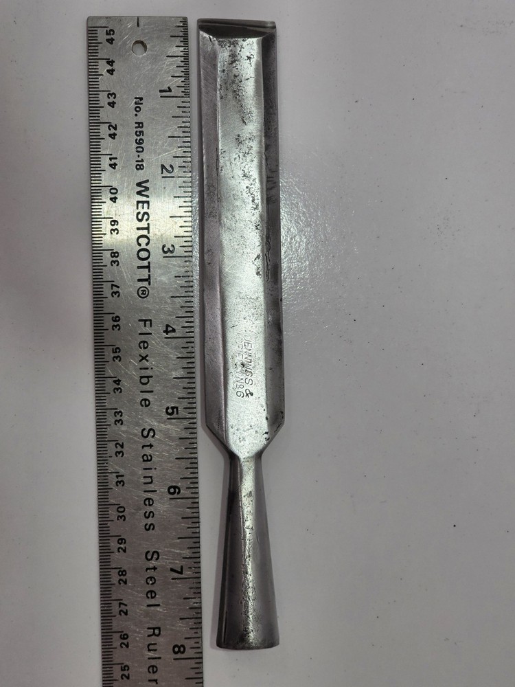 Vintage C.E. JENNINGS Mark 1" Chisel No. 6