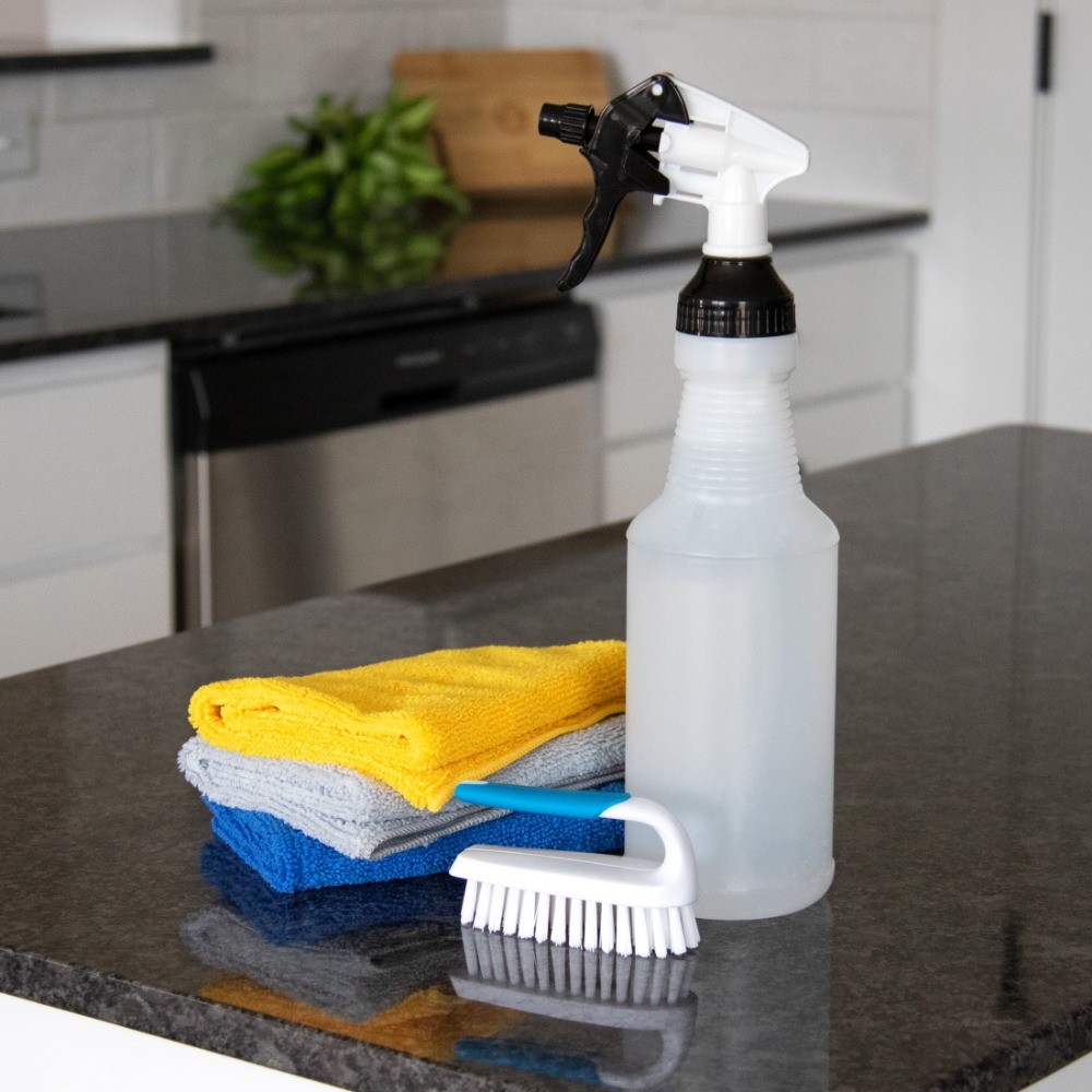 (3 pack) Plastic Wide Mouth All-Angle Empty Spray Bottle, 32 fl oz