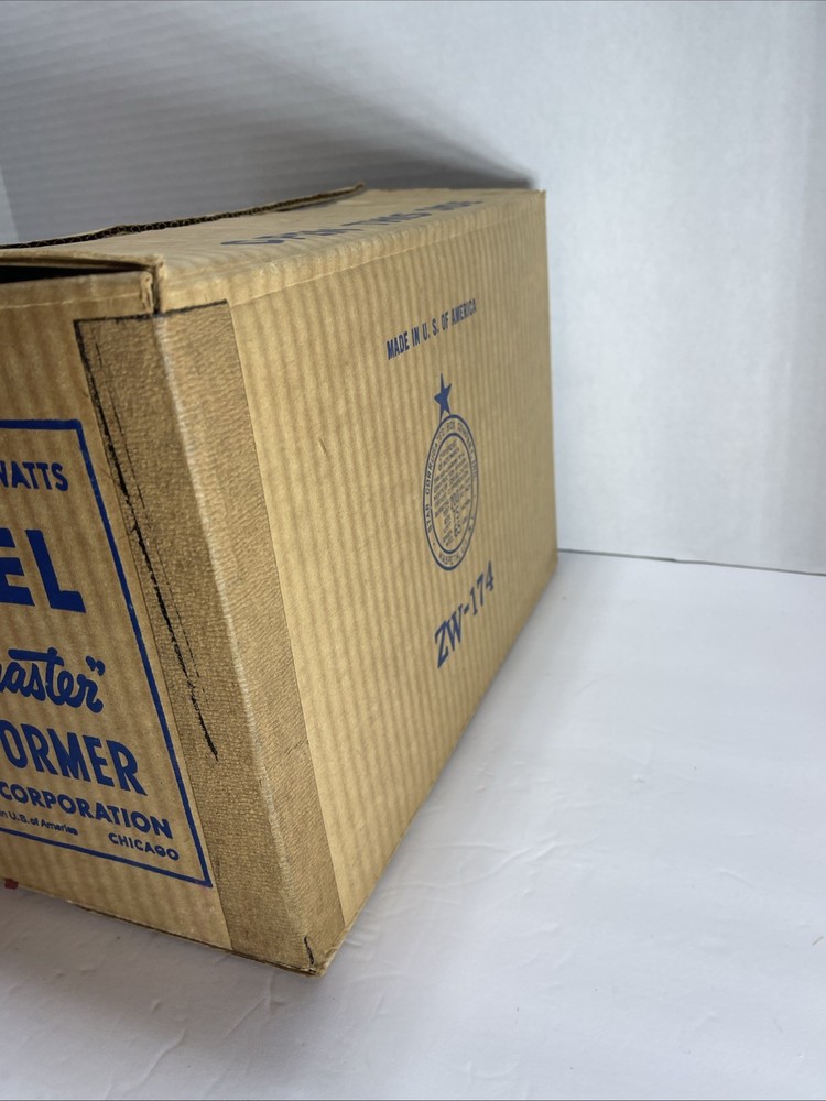 Lionel Trainmaster Type ZW 275-Watt Multifunction Train Transformer With Box
