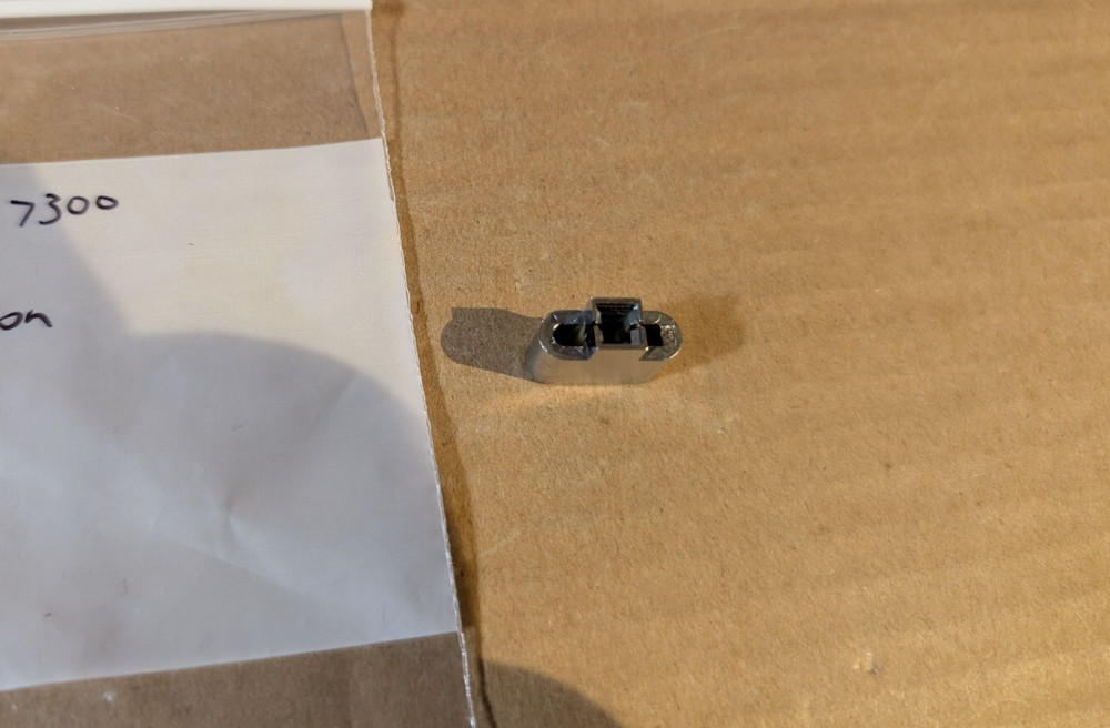 Technics SU-7300 amplifier button SBC163-1