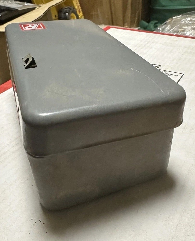 Paragon Electric Timer Model 4001-00