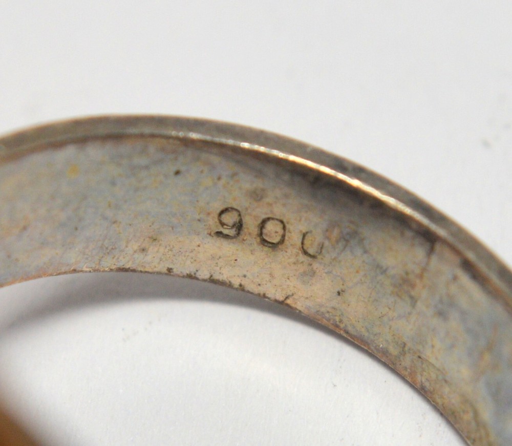 ARTISAN 900 SILVER HEAVY RING WITH COWRIE SHELL