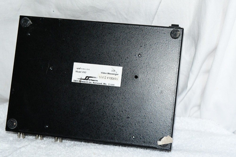 VMNU VM2 #100696 CHARACTER GENERATOR VIDEO CONTROLLER NETWORK UNIT W6B1