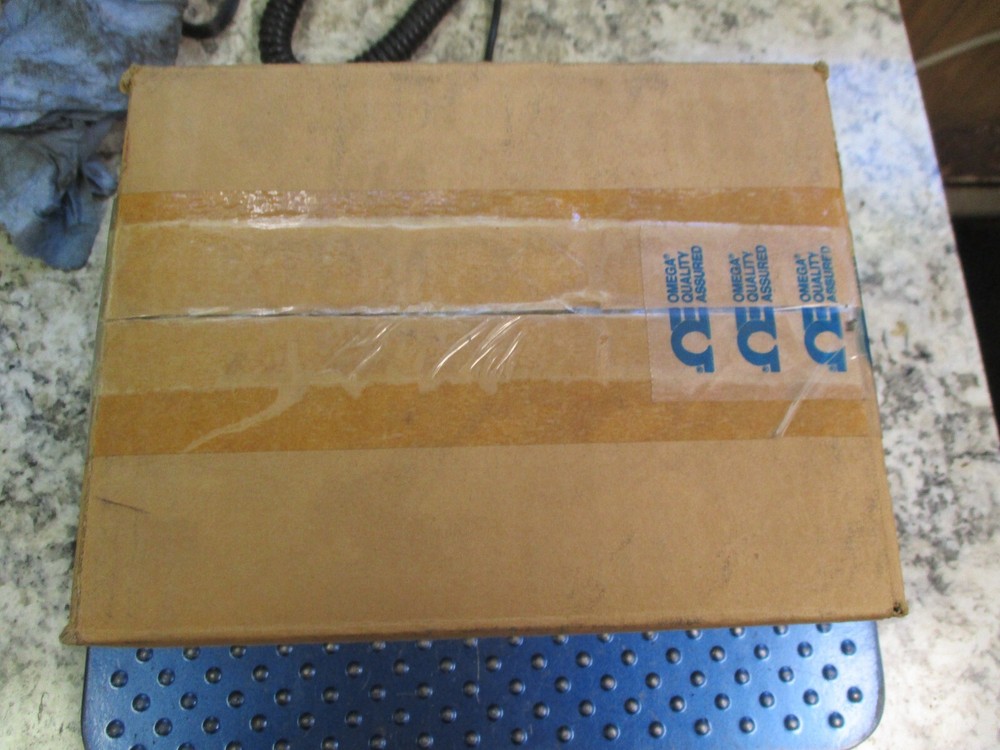 NEW OMEGA DIGITAL PANEL METER 110V DP450-HACC