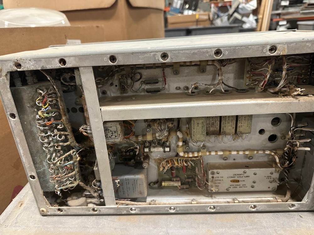 Collins ARC 80 Hf aircraft transceiver