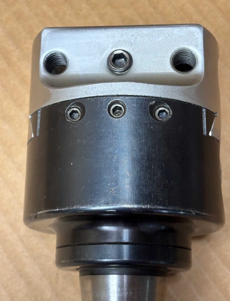 Offset 3/4" Boring Head w/R8 Shank 3" Body Diameter Threaded Mount - NICE