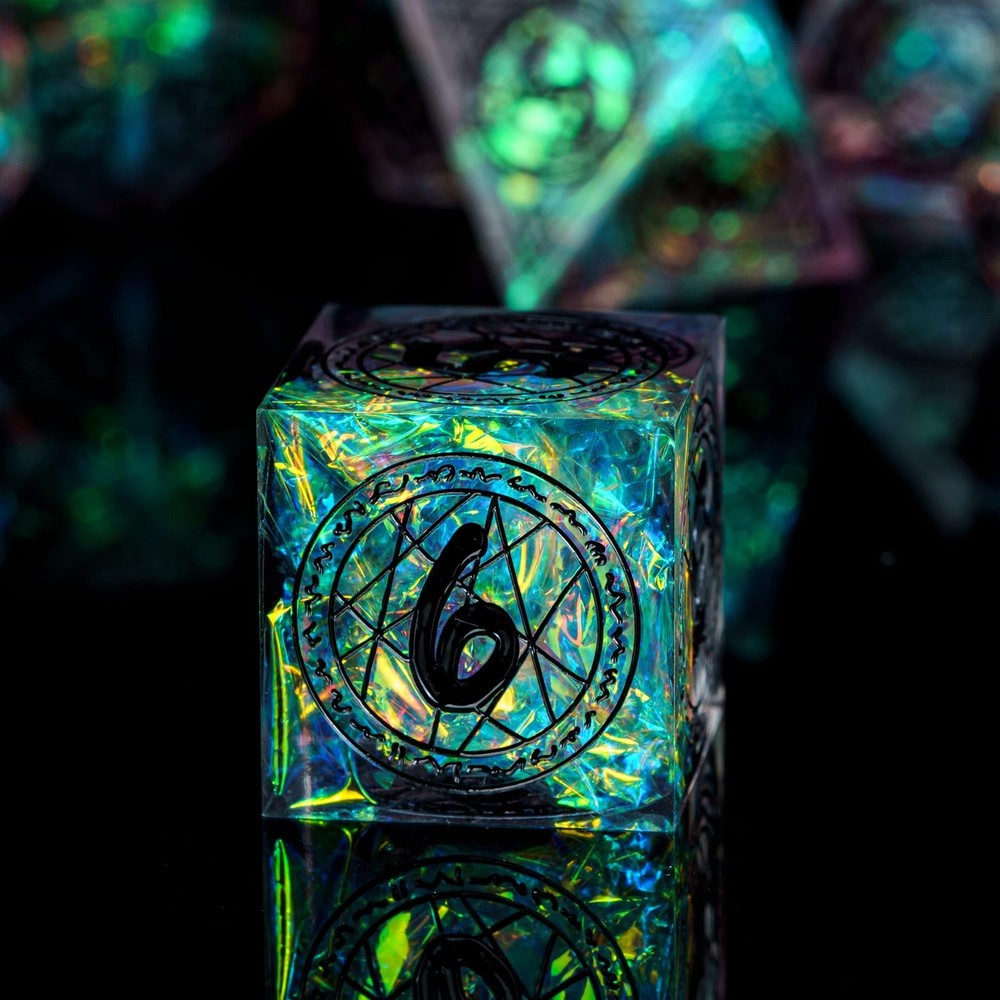 Cusdie 7-Die Sharp Edges DND Dice Set, Magic Circle Pattern Polyhedral D&D Dice