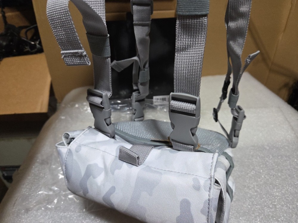 Optics Binocular Harness Strap Adjustable Camera Chest Harness - Snow Camo