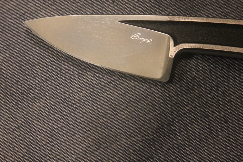 VINTAGE EARLY HAND SIGNED DAVID BOYE BASIC 2 KNIFE WITH ORIGINAL SHEATH