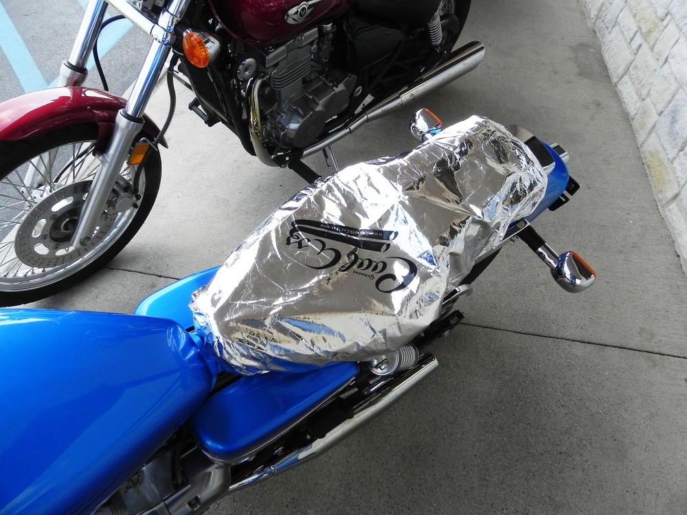CoolAss Medium Heat Reflective Waterproof Motorcycle Seat Cover