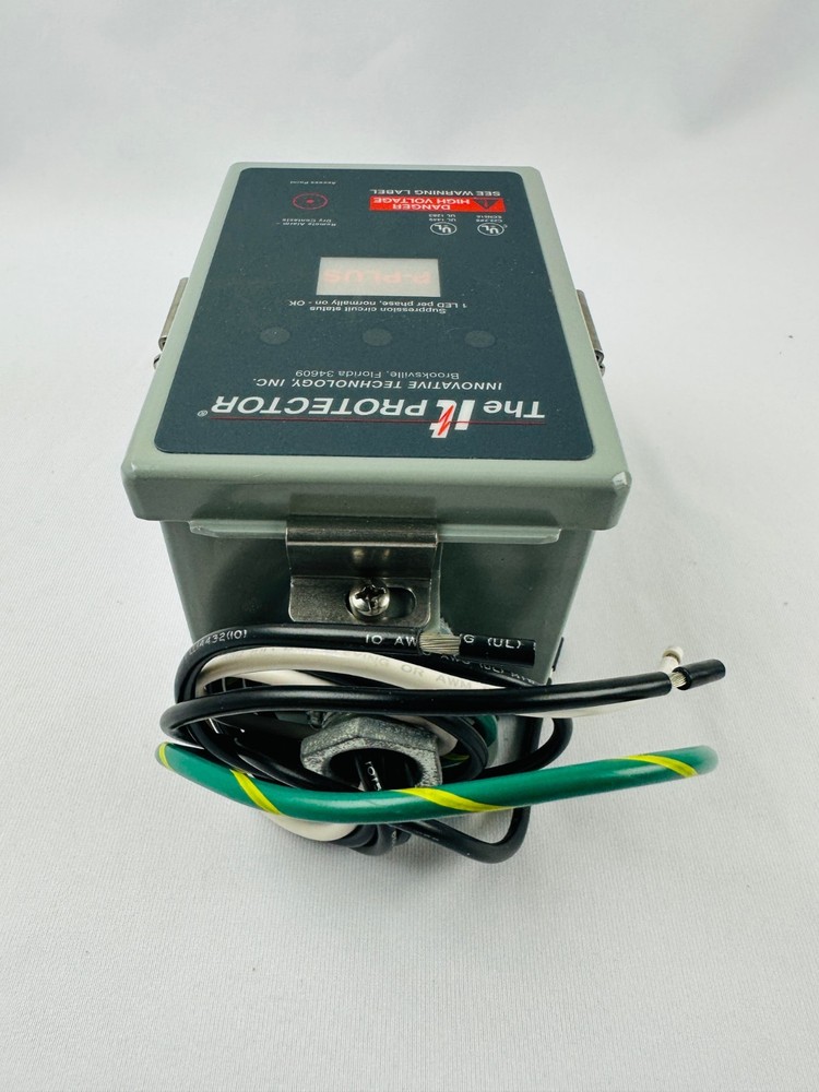 Innovative Technology P-PLUS P-3Y 120/208+C Surge Protector
