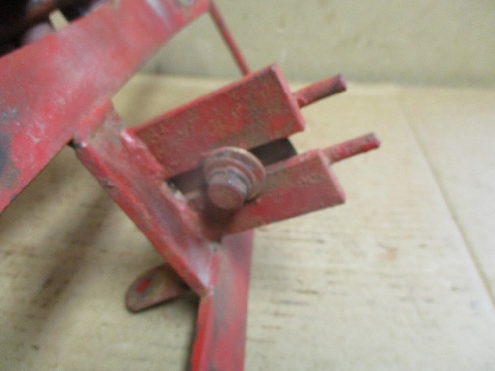Troy Bilt Horse Rototiller Speed Control Lever Bracket