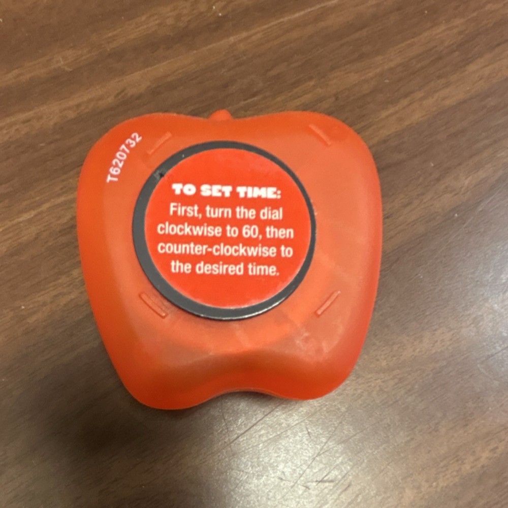 Apple-Shaped classroom/Kitchen Timer Red Plastic Countdown Manual Reusable
