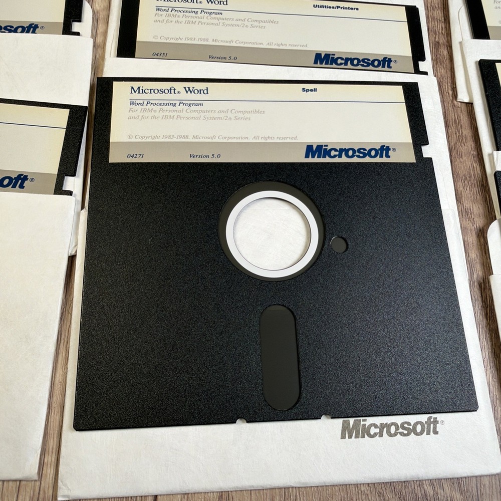 1988 Microsoft Word Processing Program Software 5.0 13 5.25” Floppy Disks