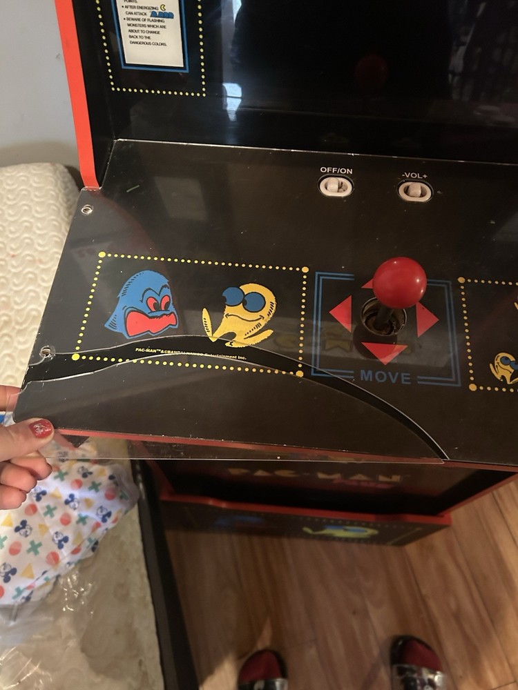 PAC-Man arcade game 2 versions