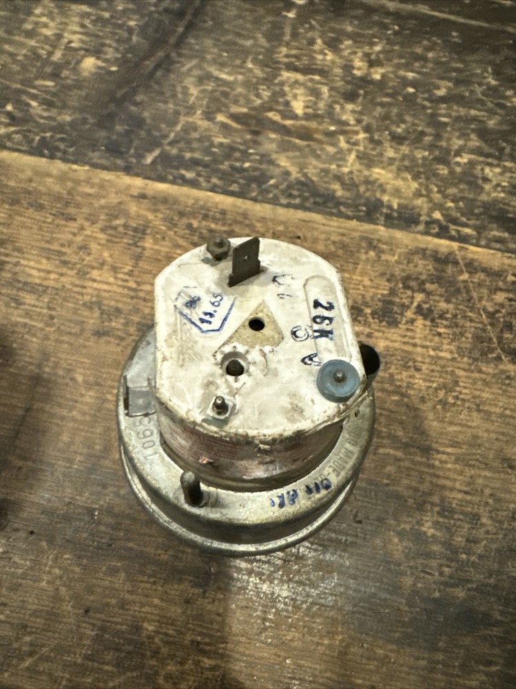 OEM BMW 1600 1800 2000 Watch Time Clock