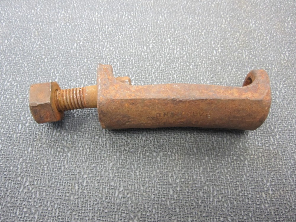CONNECTOR - FARM TOOL - WITH BOLT AND NUT 4-5/8" Long