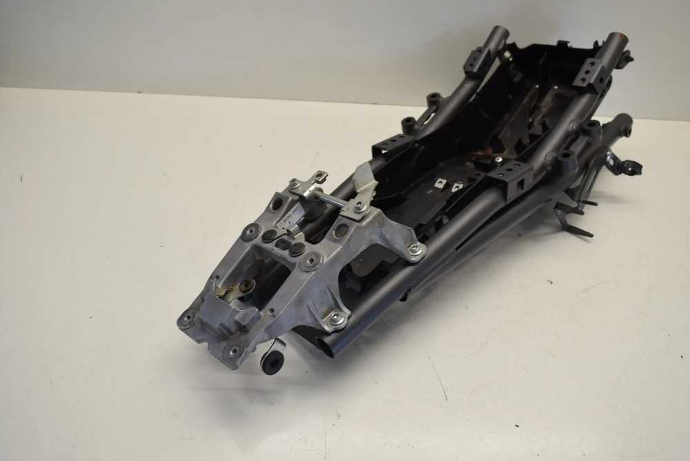 YAMAHA YZF-R7 RM39 2021 - Rear frame subframe