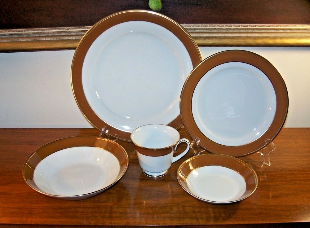 Noritake Legacy Dinnerware Granada Pattern 2794 Brown Rim Gold Trim Select Piece