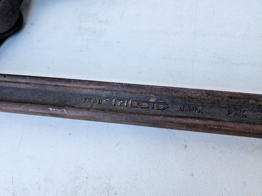 Ridgid SUPER SIX Heavy Duty Compound Leverage Wrench 48" long