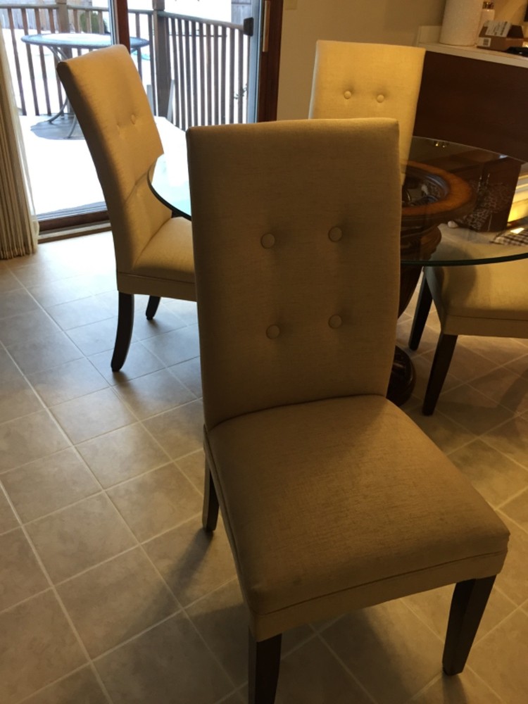 60 inch round table and chairs