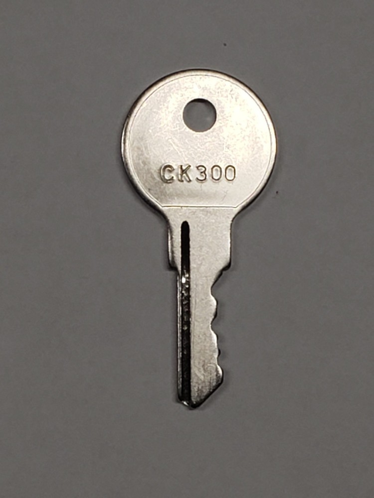 1 Wesko W-Series Control Key Lock Puller Global Evolve, Teknion, Artopex, Descor