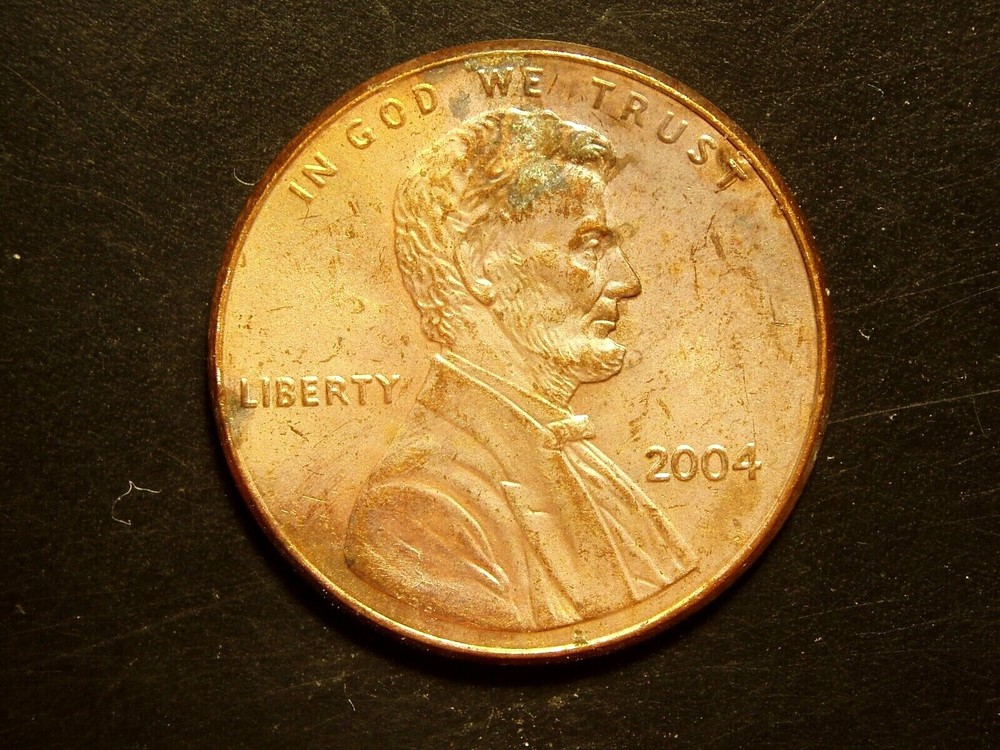 2004  AU LINCOLN MEMORIAL CENT #33