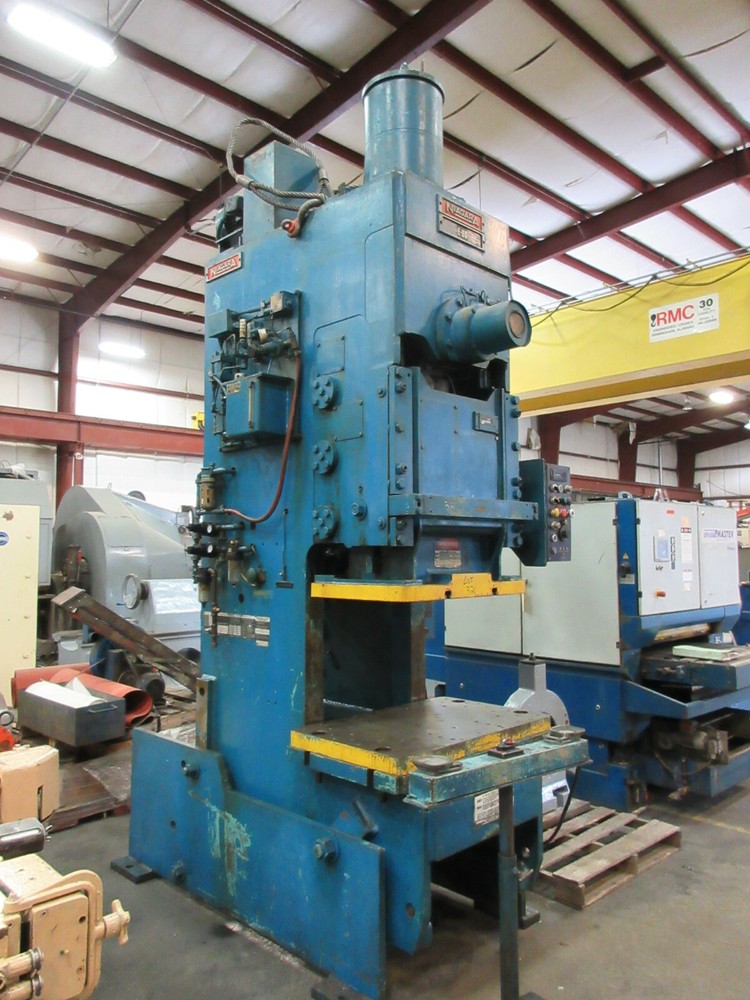 NIAGARA E SERIES 90 TON OBI PRESS