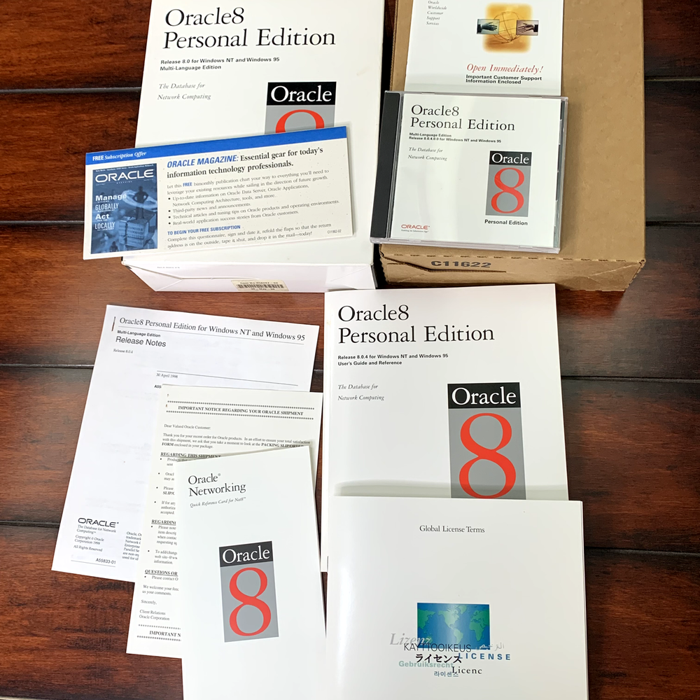Oracle8 Oracle 8 Personal Edition Windows NT 95 Software VTG Big Box