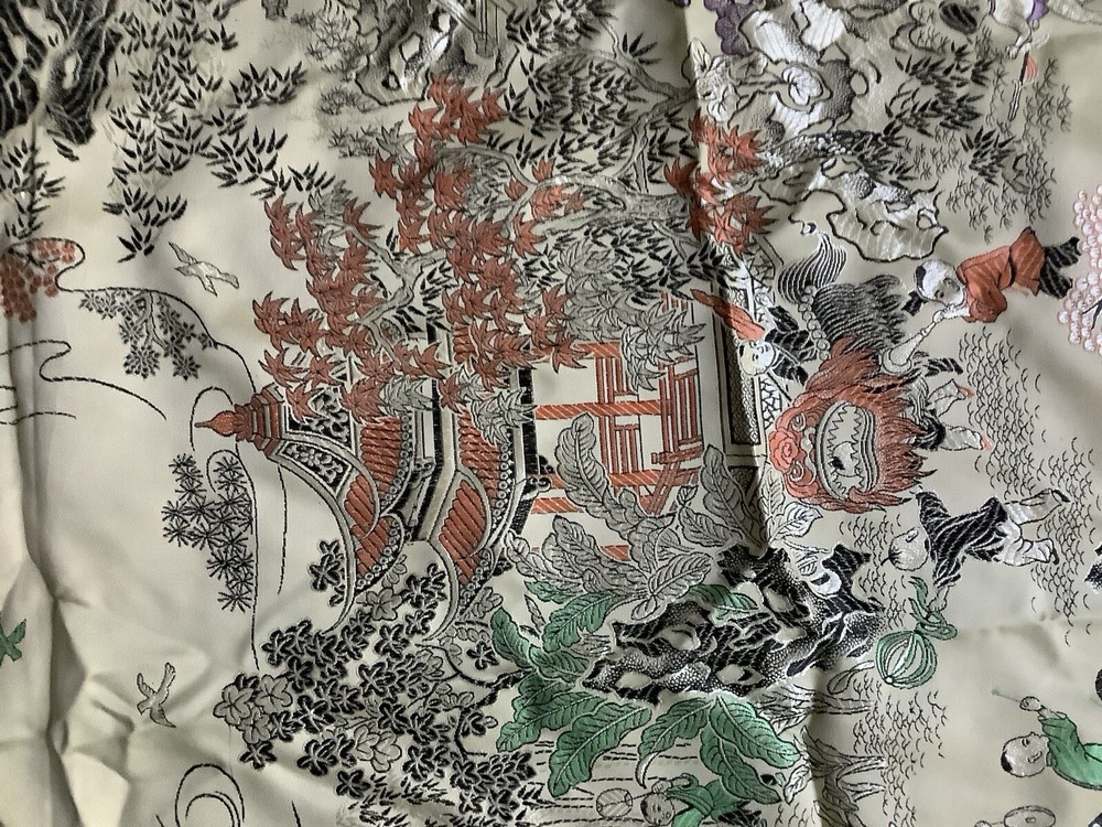 silk tapestry ￼6’ x 5’